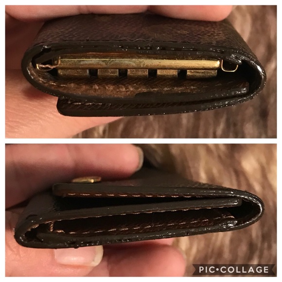 Louis Vuitton Monogram Key Holder - Picture 5 of 6